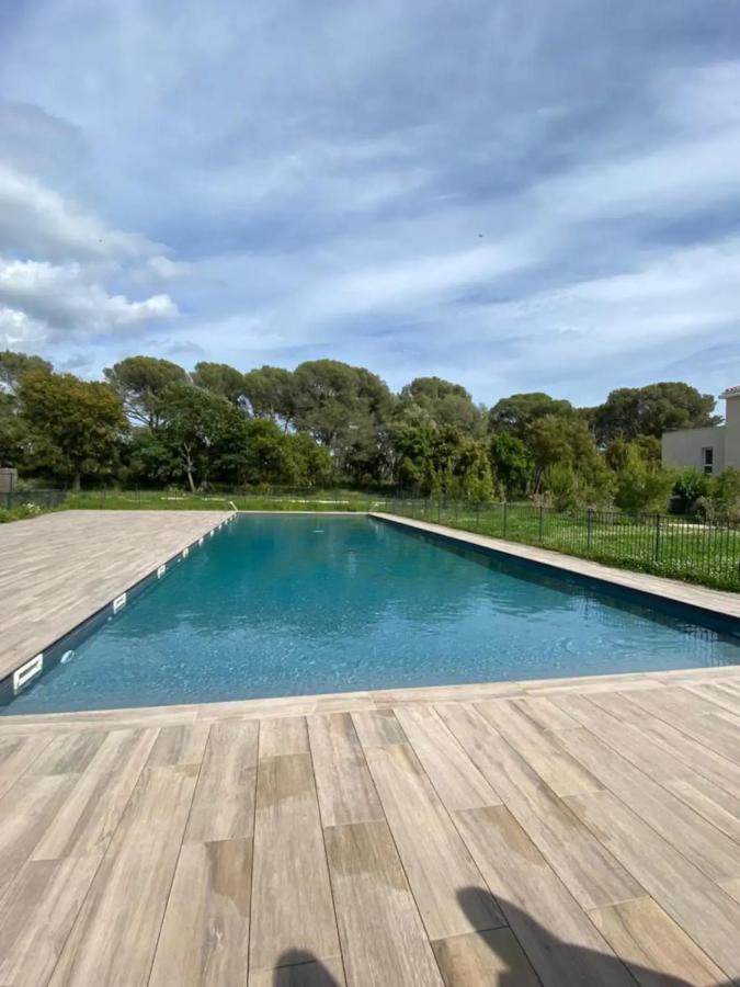 Appartement T3 La Londe Les Maures Exterior photo
